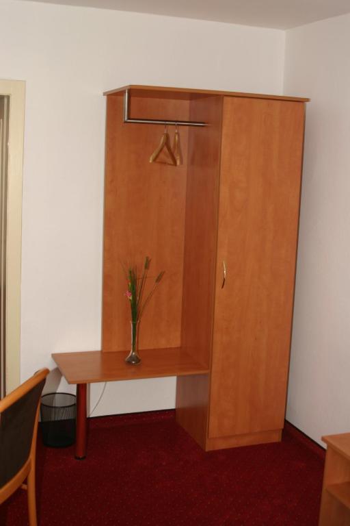 לינה וארוחת בוקר הלברשטאדט Haus Sankt Florian חדר תמונה
